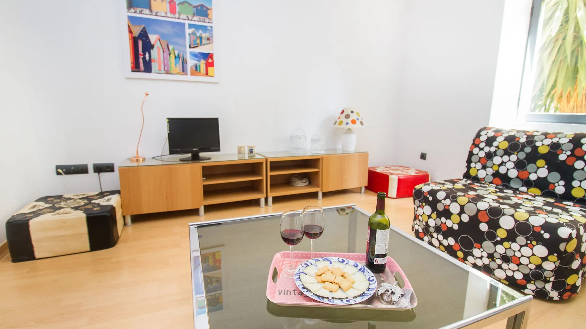 Andres Perez Apartment - Cultural Centre location